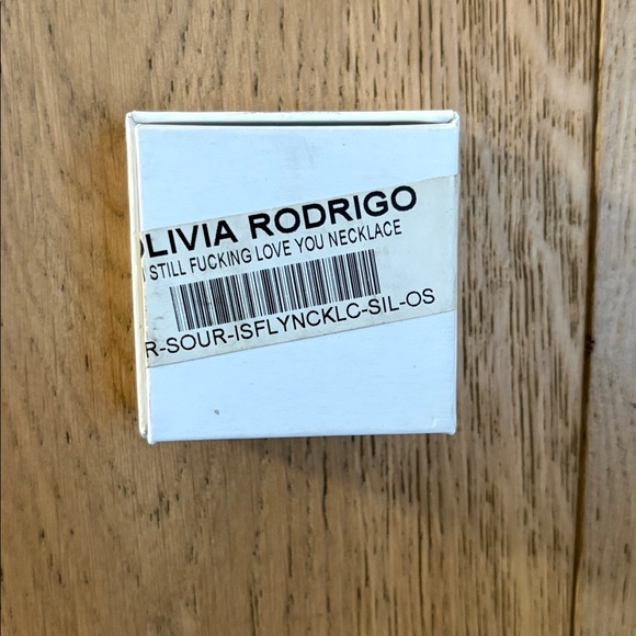 Olivia Rodrigo Silver Heart Locket Pendant Necklace I Still Love You Sour - Picture 2 of 2